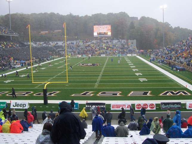 It was a rainy day along the Hudson for my visit to Army